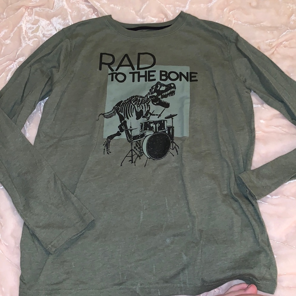 Long sleeve tee